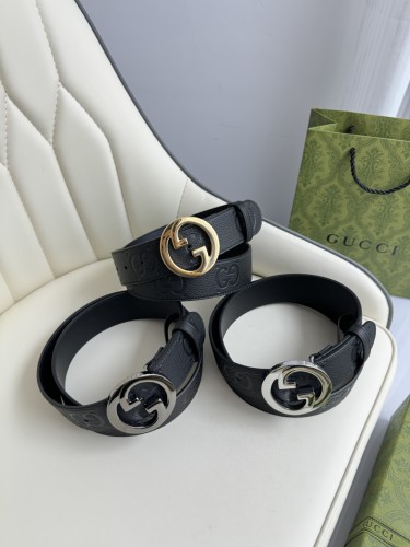 Gucci Classic Double G Embossed Leather Belt 40MM