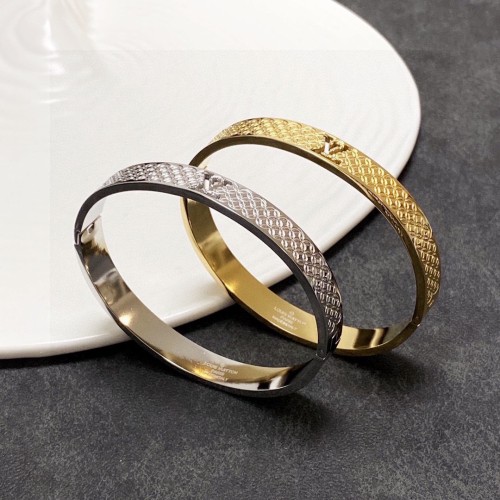 Louis Vuitton Fashion Letter Hollow Bracelet