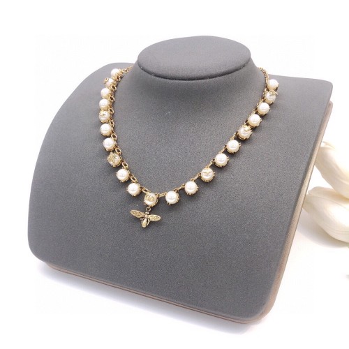 Dior New Fashion Little Bee Pearl Necklace