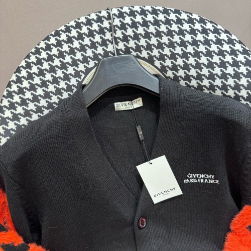Givenchy Fashion Color Contrast Splicing Shoulder Down Knitted Cardigan