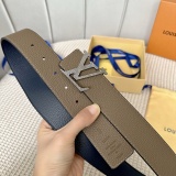 Louis Vuitton Classic Casual Lychee Pattern Belt 40MM