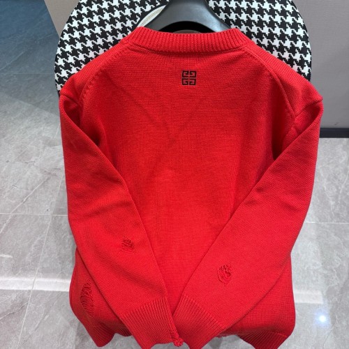 Givenchy Classic Towel Embroidered Logo Round Neck Knitted Sweatshirt