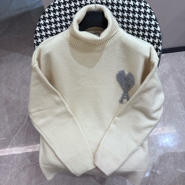 Ami Classic Color Contrasting Love High Collar Sweater
