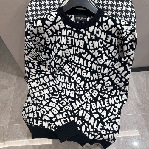 Balenciaga Classic Full Logo Jacquard Round Neck Base Knitted Sweater