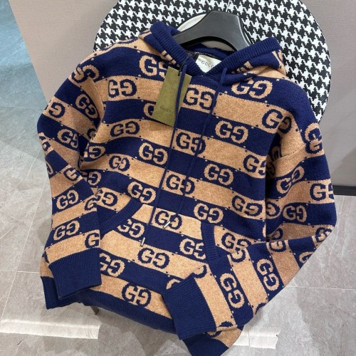 Gucci New Color Blocked Logo Jacquard Hoodie Knitted Sweater