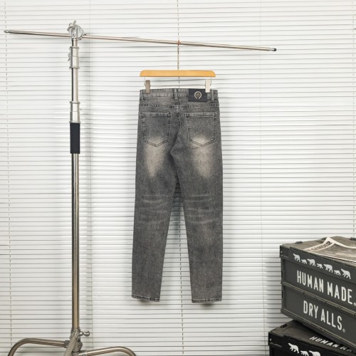Chrome Hearts New Retro Embroidered Horseshoe Letter Washed Jeans