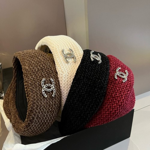 Chanel Fashion Versatile Beret Knitted Painter's Hat 57CM