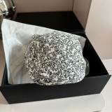 Burberry Retro Versatile Duck Tongue Forward Hat Painter Hat 57CM