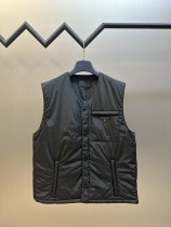 Prada New Classic Versatile Regenerated Nylon Lightweight Cotton Jacket Vest