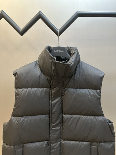 Balenciaga New Couple Embroidered Flame Letter Down Vest
