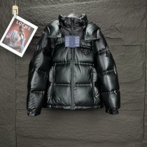 Prada New Couple Classic Versatile Hooded Down Jacket