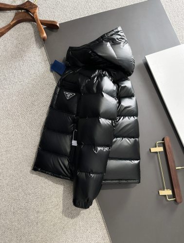 Prada Classic Home Triangle Label Hooded Short Down Jacket