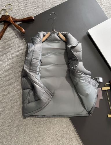Dior Classic Logo Jacquard Dark Pattern Down Vest