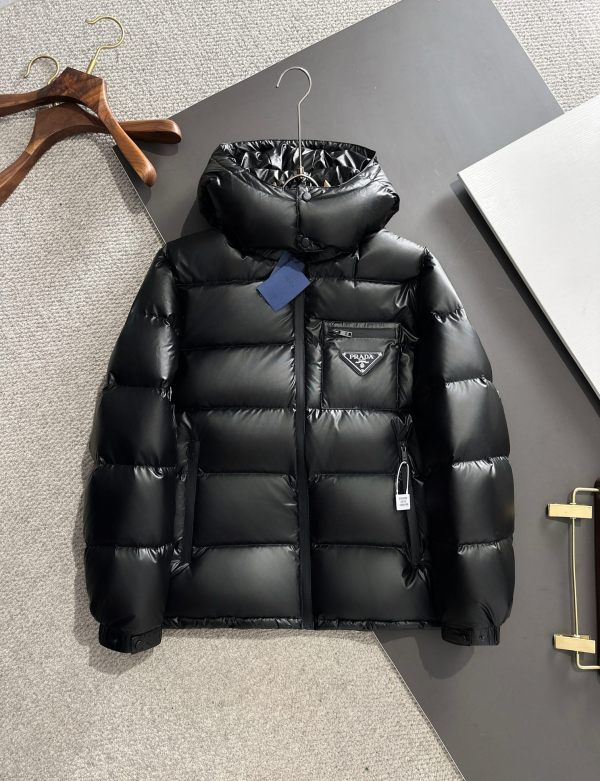Prada Classic Home Triangle Label Hooded Short Down Jacket