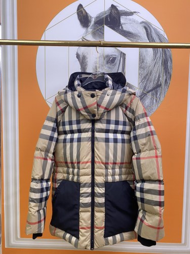 Burberry New Couple Classic Checkered Large Pocket Down Jacket