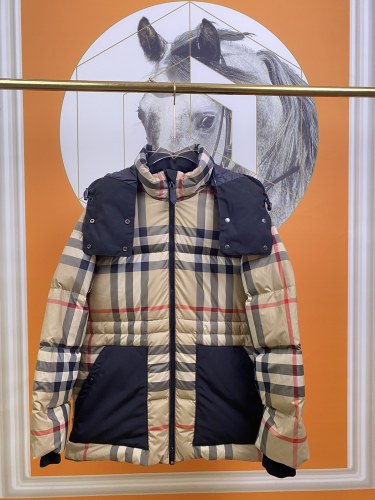 Burberry New Couple Classic Checkered Large Pocket Down Jacket