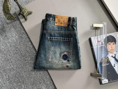 Louis Vuitton New Classic High Street Jeans Straight Pants