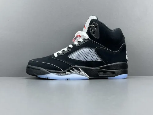 Nike Jordan Air Jordan 5 BLACK METALLIC REIMAGINED Men Basketball Sneakers Shoes