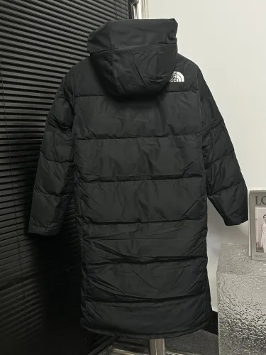 The North FACE Classic Large Pocket Casual Hooded Long Down Jacket