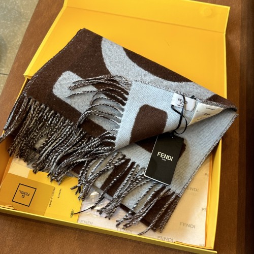 Fendi New Logo Jacquard Color Blocked Wool Scarf Size: 33 * 185 CM