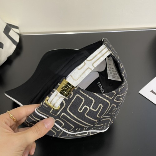 Fendi Fashion Couple Versatile Embroidered Logo Baseball Hat