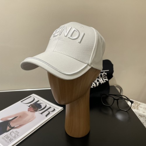 Fendi Fashion Couple Versatile Embroidered Logo Baseball Hat