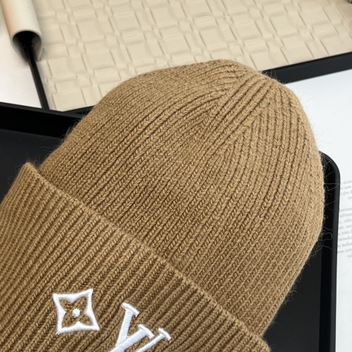 Louis Vuitton New Versatile Unisex Embroidered Logo Wool Knitted Hat