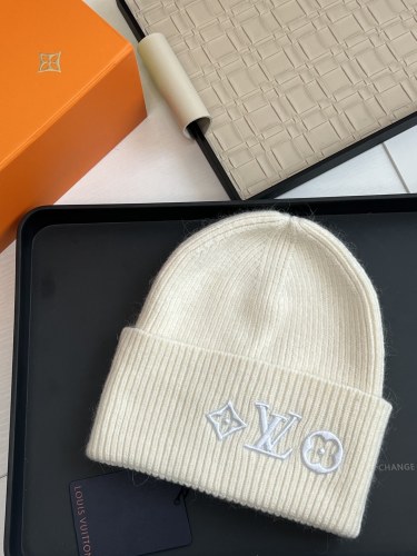 Louis Vuitton New Versatile Unisex Embroidered Logo Wool Knitted Hat