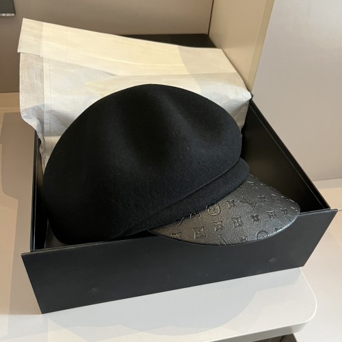 Louis Vuitton New Fashion Woolen Octagonal Hat Women's Woolen Duck Tongue Hat 57CM