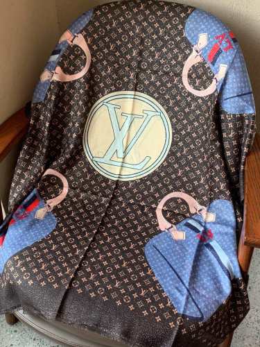 Louis Vuitton New Classic Logo Jacquard Cashmere Long Scarf Size: 110 × 200 CM
