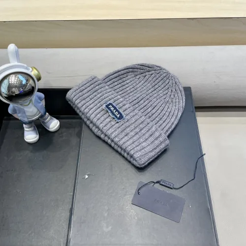 Prada New Classic Versatile Solid Color Knitted Hat Couple Retro Cold Hat