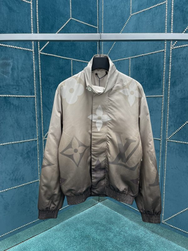 Louis Vuitton New Couple Gradient Logo Windproof Jacket
