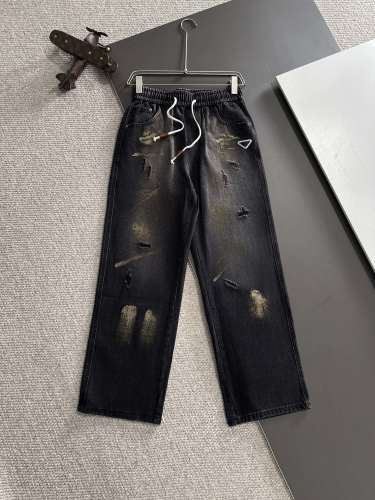 Prada High Street Fashion Piercing Laundry Jeans