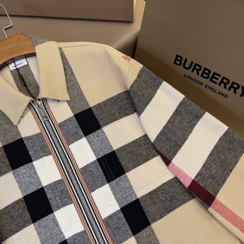 Burberry New Classic Checkered Wool Zipper Jacket
