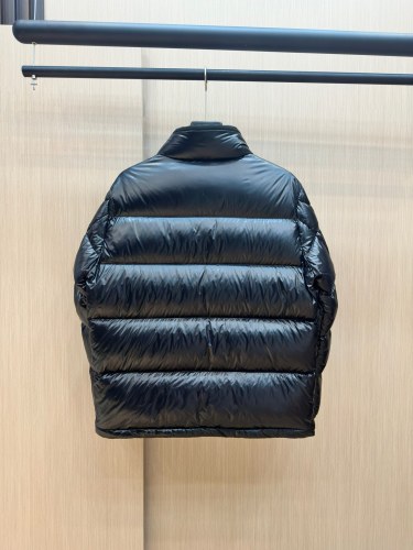 Moncler New Classic Couple's Casual Down Jacket
