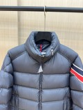 Moncler New Classic Versatile Hooded Down Jacket