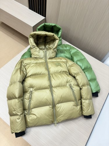 Burberry New Classic Casual Hooded Down Jacket