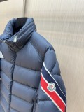 Moncler New Classic Versatile Hooded Down Jacket