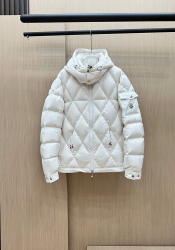 Moncler New Classic Lingge Hooded Down Jacket