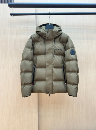 Moncler New Classic Casual Hooded Down Jacket