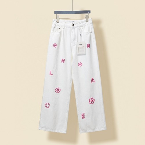 Chanel New Fashion Red Embroidered Denim Straight leg Jeans