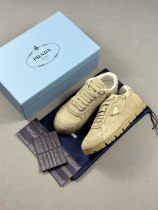 Prada Classic Casual Sneakers Women Fashion Imitation OX-Tendon Sole Antiskid Shoes Apricot