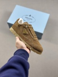 Prada Classic Casual Sneakers Women Fashion Imitation OX-Tendon Sole Antiskid Shoes Brown
