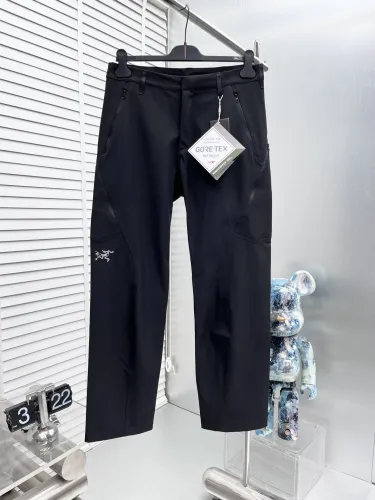 ARC'TERYX Multi Functional Waterproof Outdoor Straight Tube Thick Soft Shell Assault Multiple Pockets Pants