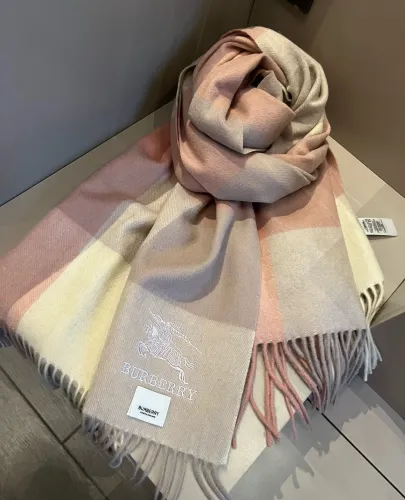 Burberry Classic Embroidered War Horse Scarf Lamb Cashmere Shawl Size: 60 * 180 CM