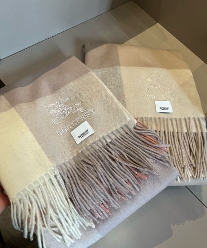Burberry Classic Embroidered War Horse Scarf Lamb Cashmere Shawl Size: 60 * 180 CM