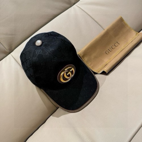 Gucci Classic Metal Double G Baseball Hat Couple Casual Duck Tongue Hat