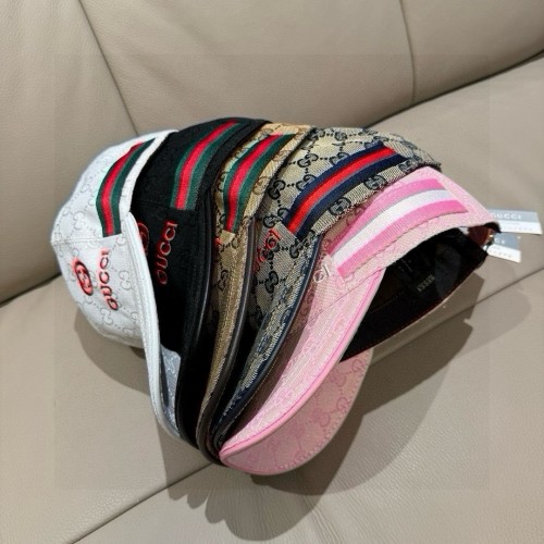 Gucci Classic Embroidered Logo Baseball Hat Couple Casual Duck Tongue Hat