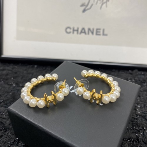 Chanel New Fashion Pearl Double C Earrings