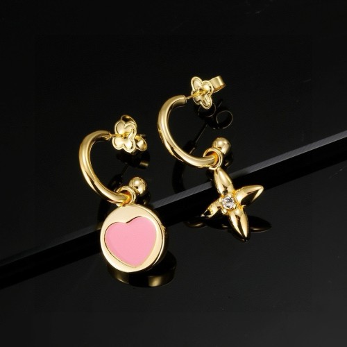 Louis Vuitton Classic Versatile Gold Heart Clover Asymmetric Earrings